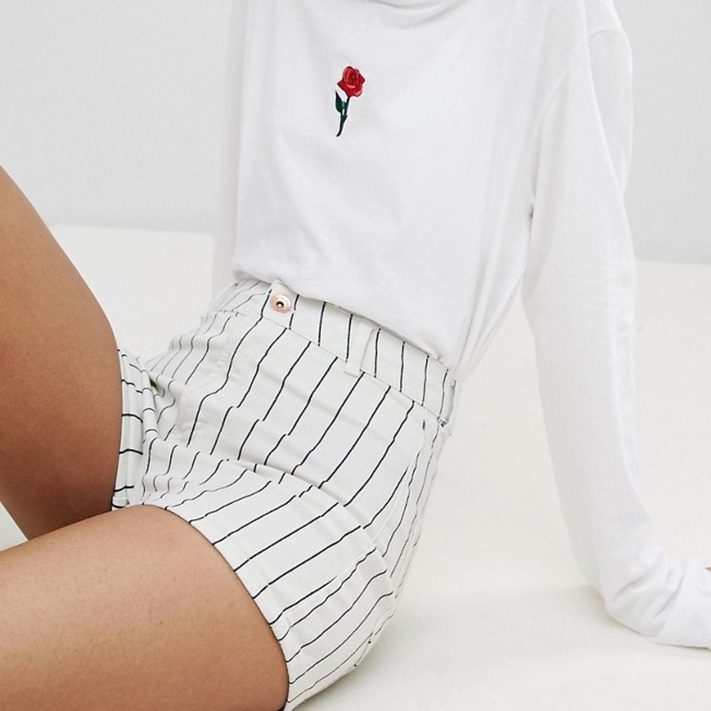 Bershka Stripe Denim High-waisted Short Size 2